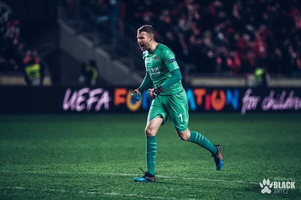 SK Slavia Praha x Sevilla FC 4:3 (Eden) / fotogalerie blackart.cz
