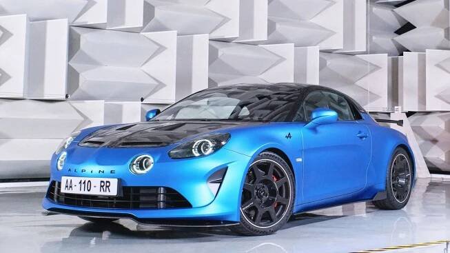 Alpine představuje A110 R. Radikální verze je lehká a bez kompromisů