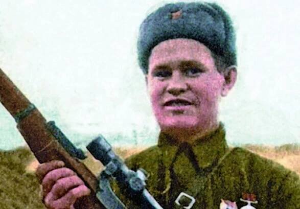 Vasilij Zajcev: zázračný odstřelovač, z nějž propaganda vytvořila mýtus - Petr Nutil
