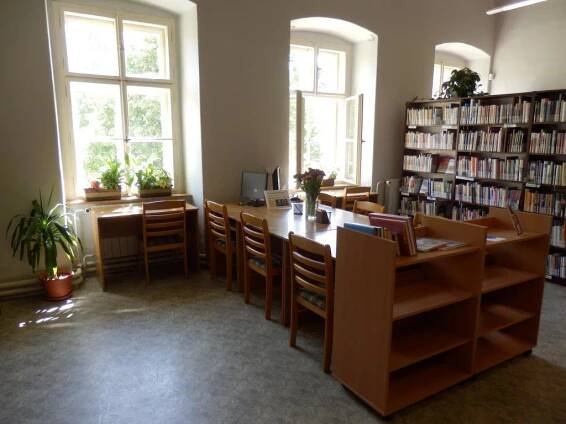 Knihovna Václava Štecha ve Slaném: Oddělení pro dospělé