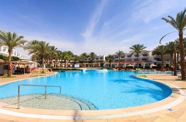 Jaz Fanara Resort & Residence 12
