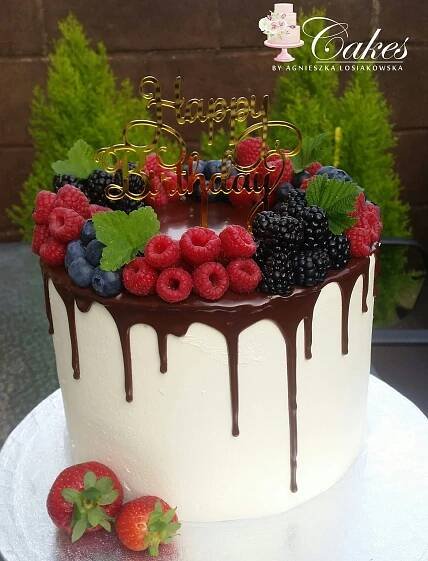 Choc Drip Cake with Berries and Chocolate Drizzle