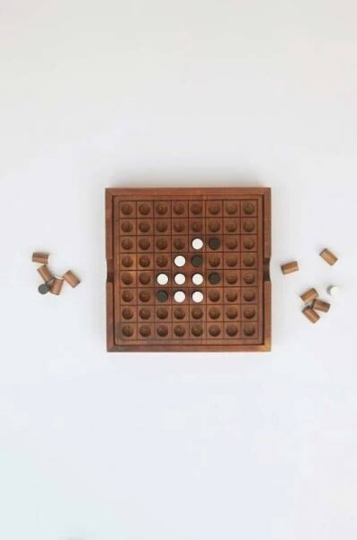 Desková hra Luckies of London I&G Reversi vícebarevná LK.IAGREV