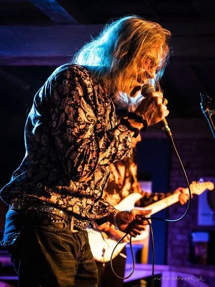 Leon Hendrix - In the name of Jimi - Fotograf Richard Novák