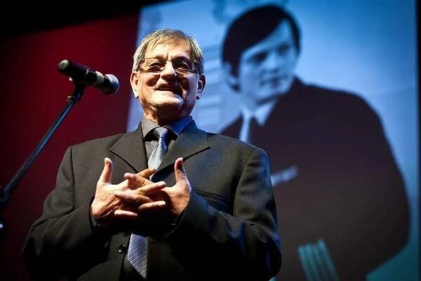 Zomrel herec a pedagóg Jozef Adamovič