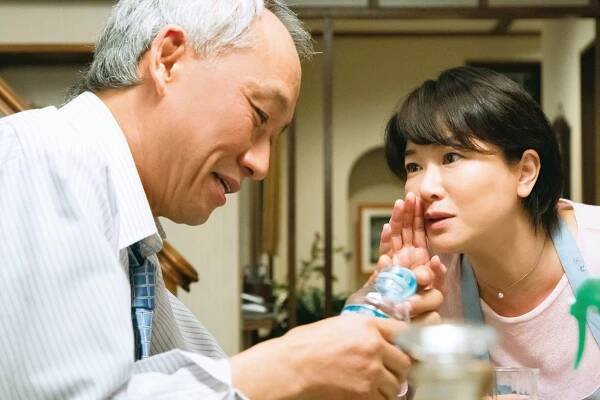 Kazoku wa curai jo - Z filmu - Masahiko Nišimura, Jui Nacukawa