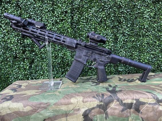 Devil Dog Concepts (DDC) Hard Charger Tactical AR-15/AR-10 Charging Handle System for Faster, Easier Charging and Weapons Handling!