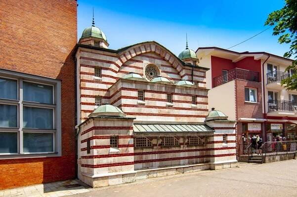 Trenčianské Teplice – jedny z nejznámějších lázní na Slovensku a současně nejstarších lázní v Evropě.
