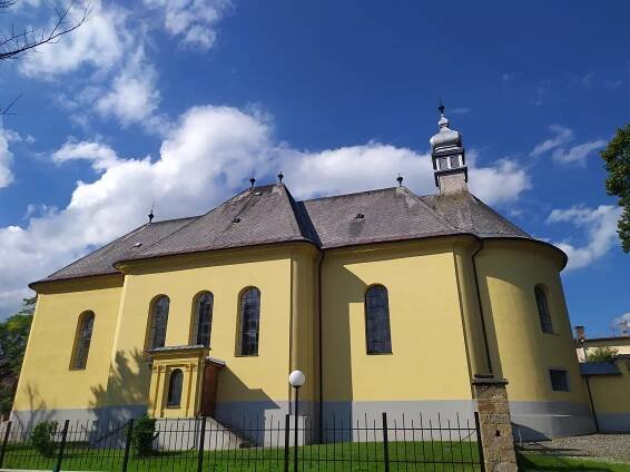Súbor:Spišská Belá evkostol 01.jpg