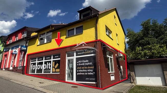 Pronájem lukrativního obchodního prostoru 117 m2, Havlíčkův - Havlíčkův Brod