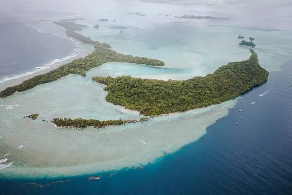 Palau Wedding Photographer - Visiting the Rock Islands