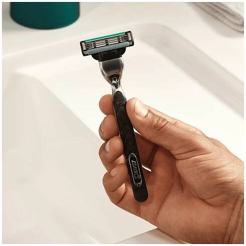 Gillette Mach3 pánský holicí strojek + 12 hlavice