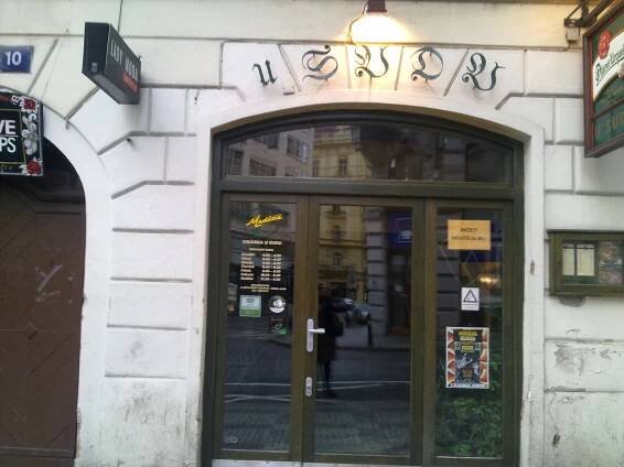 Vinárna U sudu foto 2