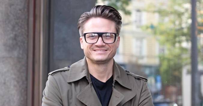 Muzikant Ondřej Brzobohatý: Vnímám hudbu jako léčivou a vlastně se tak se celý život léčím (Blízká setkání) (audio) - Diskuze, názory, doporučení a hodnocení | Kurzy.cz