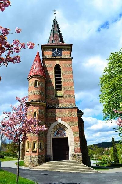 Bílovice nad Svitavou – RE/MAX Pro Brno realitní kancelář
