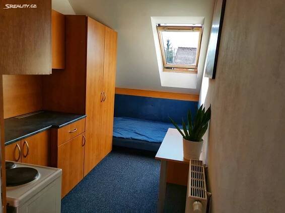 Pronájem bytu 1+kk 18 m², Rousínov - Rousínovec, okres Vyškov