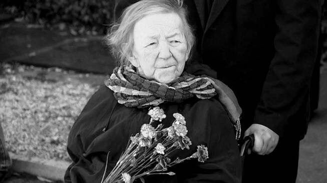 Jaroslava Hanušová - 5 - GALERIE: Rozloučení s Jaroslavou Hanušovou (7/9)