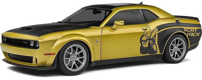 Dodge Challenger R/T Scat Pack Widebody - Streetfighter Goldrush 1:18 Scale Diecast Model by Solido Main Image
