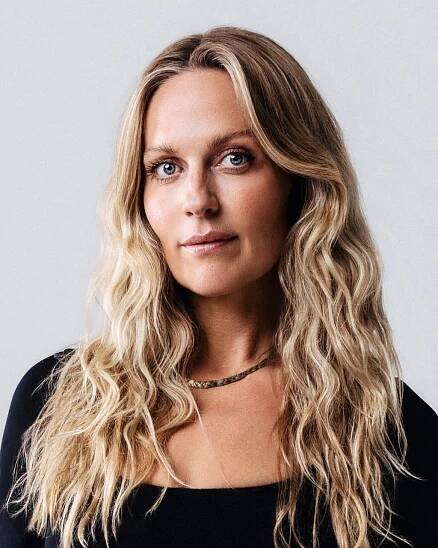 Svandís Dóra Einarsdóttir - Creative Artists Iceland