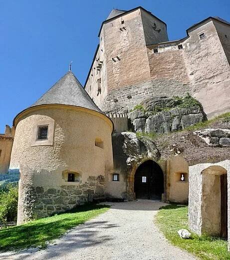 Category:Burg Rappottenstein - Wikimedia Commons