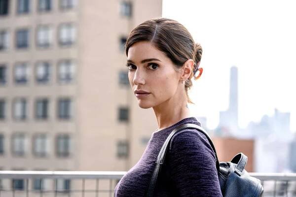Nemocnice New Amsterdam - Zaplaceno - Promo - Janet Montgomery