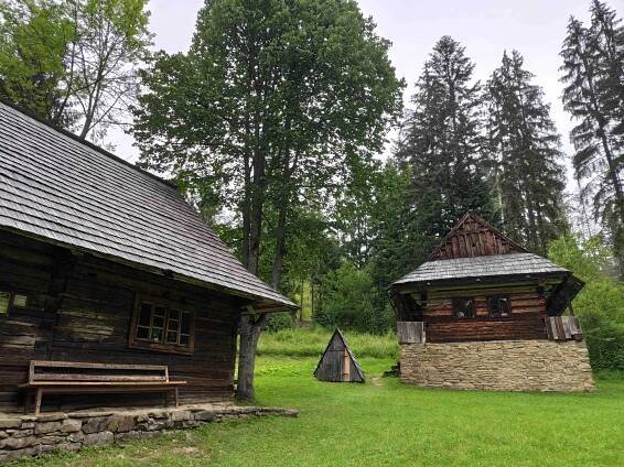 Kysuce s deťmi (Oščadnica a okolie) - MedvedkuDajLabku
