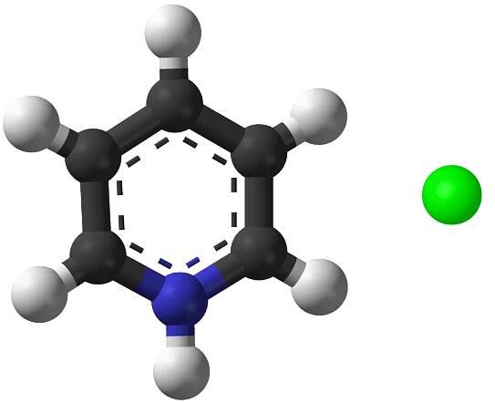 Soubor:Pyridinium-chloride-3D-balls.png – Wikipedie