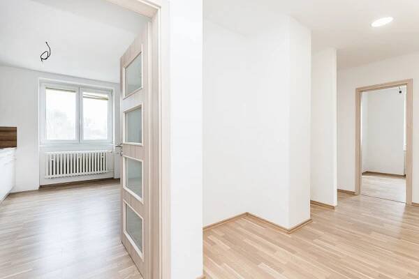 Prodej Byt 3+1, Nad Krocínkou, Praha 9