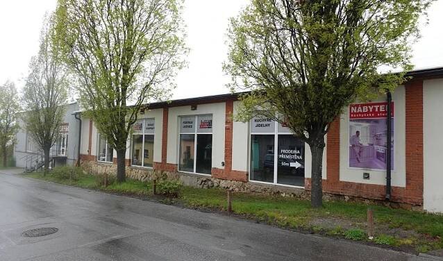 Pronájem obchodních prostor včetně parkovacích míst, Svitavy | Reality.iDNES.cz 