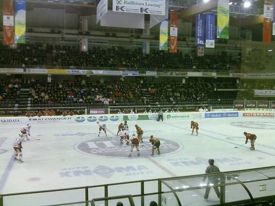 Súbor:HC Bolzano-Sheffield Steelers.jpg – Wikipédia