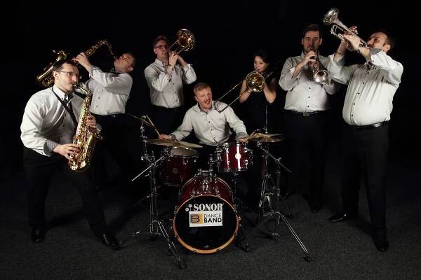 B dance BAND