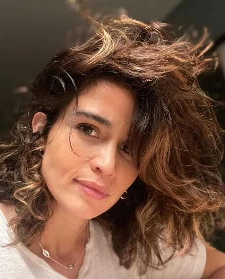 Nanda Costa Image