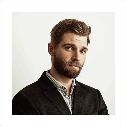 Mike Vogel Official Website – Your online source for actor Mike Vogel — established in 2003