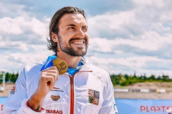 Nymburák Martin Fuksa předjel olympijského vítěze a bral dvě zlaté na Světovém poháru v rychlostní kanoistice - Rádio Patriot