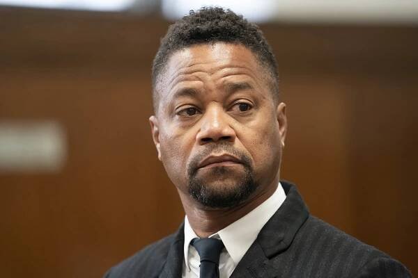 Cuba Gooding Jr. appears in court for groping a woman at the Magic Hour Rooftop Bar and Lounge in Midtown Manhattan.