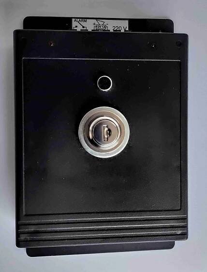 ALARM 220