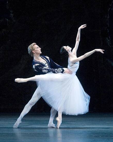 New York and the Nureyev Tapes: X-tra! X-tra! – The Elite Palate