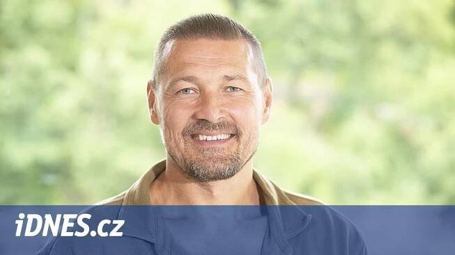 Občas doma na dcery zakřičím, ale pracuji na sobě, přiznává Petr Jákl - iDNES.cz