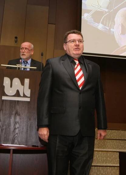 Ústí vede Josef Zikmund. Mandík složil mandát