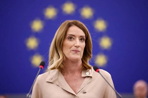 Evropský parlament opět povede Metsolaová. Hlasovala pro ni drtivá většina europoslanců