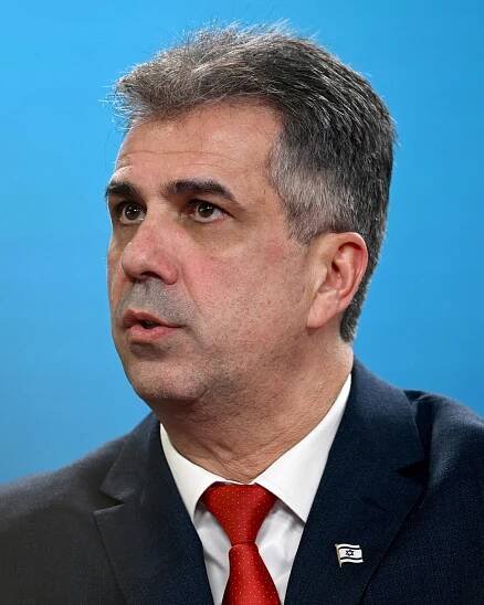 Israel cements ties to Turkmenistan on Iran's border