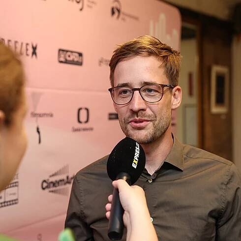 Premiéra filmu Mord, režisér Adam Martinec