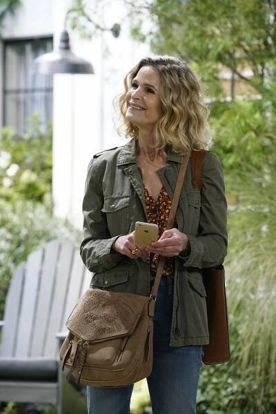 Call Your Mother - Pilot - Z filmu - Kyra Sedgwick
