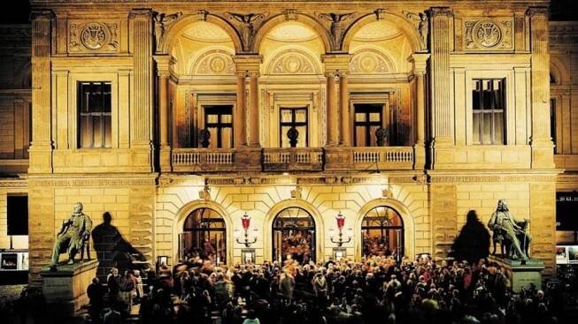 The Royal Theatre's Old Stage | Theatre in Copenhagen