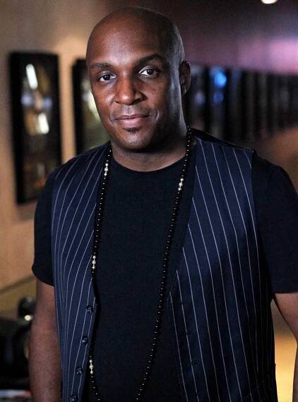 Damon Thomas