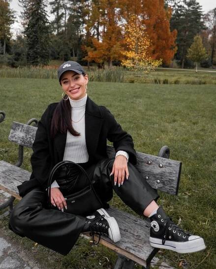 Dvě tváře Anny Šulcové: Vtipná i sexy!