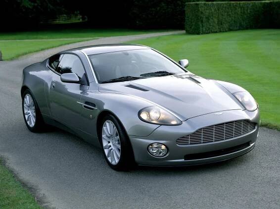 Aston martin Aston Martin Vanquish automobil a modelové roky