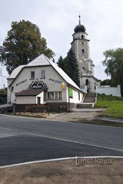 Odbočka v Písečné