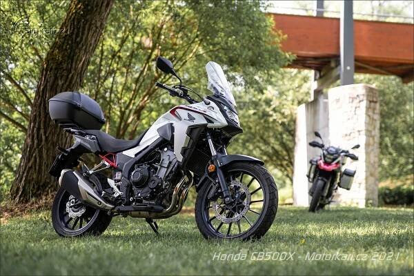 Honda CB 500X | Katalog motocyklů a motokatalog na Motorkáři.cz