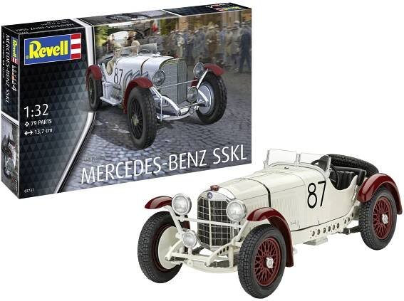 Model auta Revell 07737 bílé